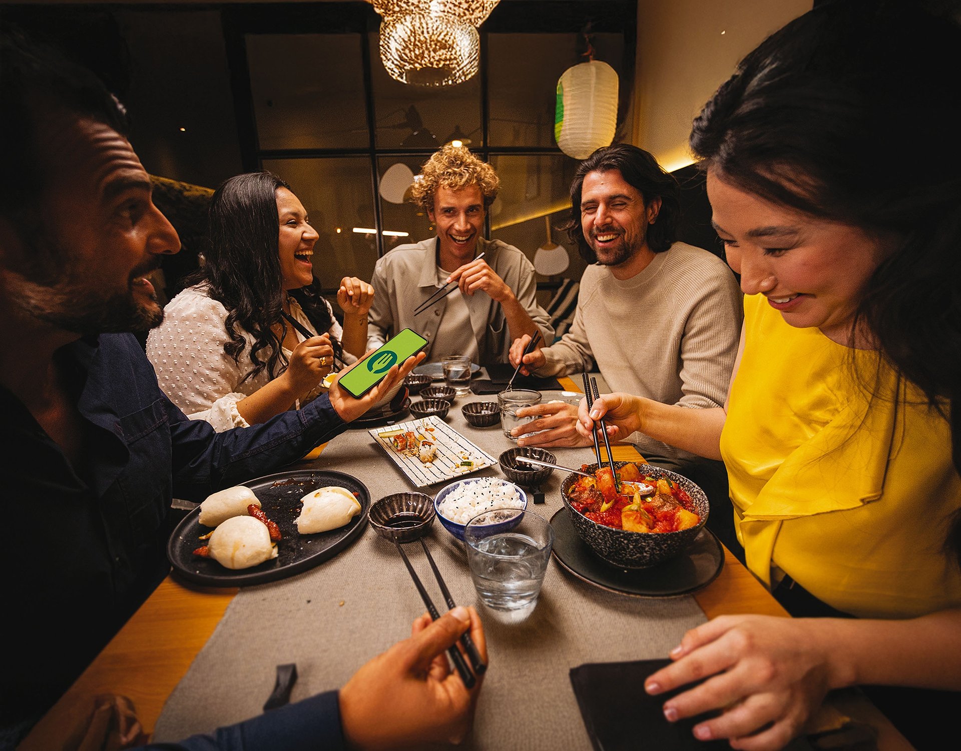 TheFork rivoluziona la ricerca dei ristoranti: l’app diventa social e introduce un assistente vocale basato sull’IA