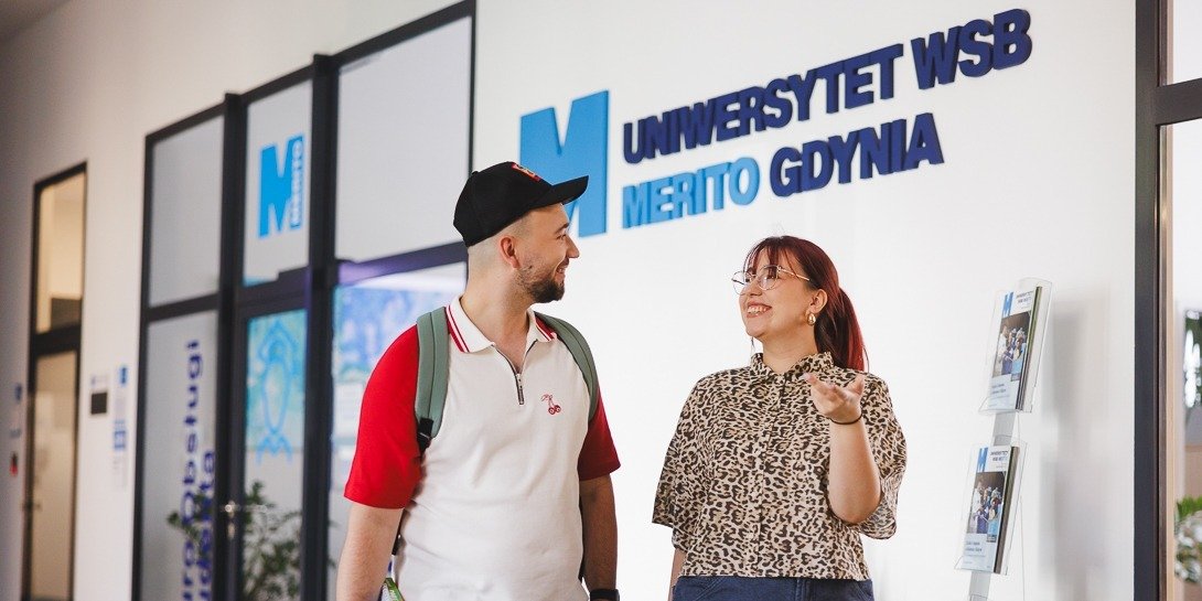 Uniwersytet WSB Merito świętuje 100-lecie Gdyni – skorzystaj z jubileuszowej zniżki na studia!