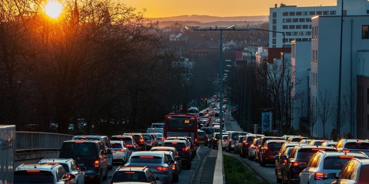 SIXT Polska: wynajem wśród turystów w tym sezonie letnim odpowiada za niemal jedną trzecią wszystkich dni najmu