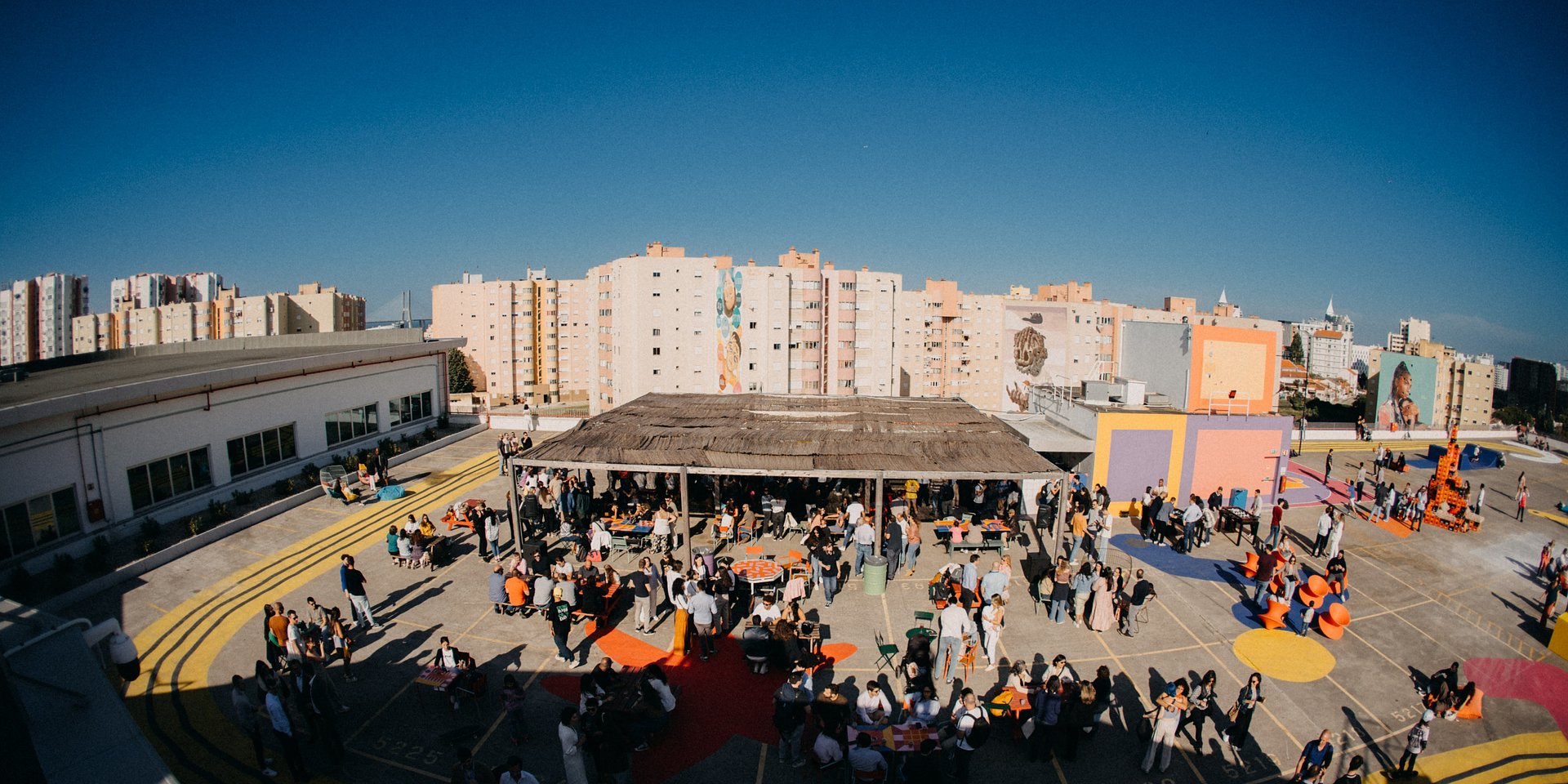 CULTURA E RESISTÊNCIA EM RITMO DE SAMBA: O COLETIVO GIRA ANIMA O IDB ROOFTOP BY MĪRĀRĪ