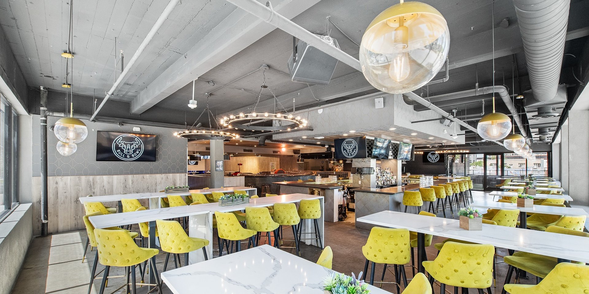 Bull & Bowl Is Now Offering Weekend Brunch