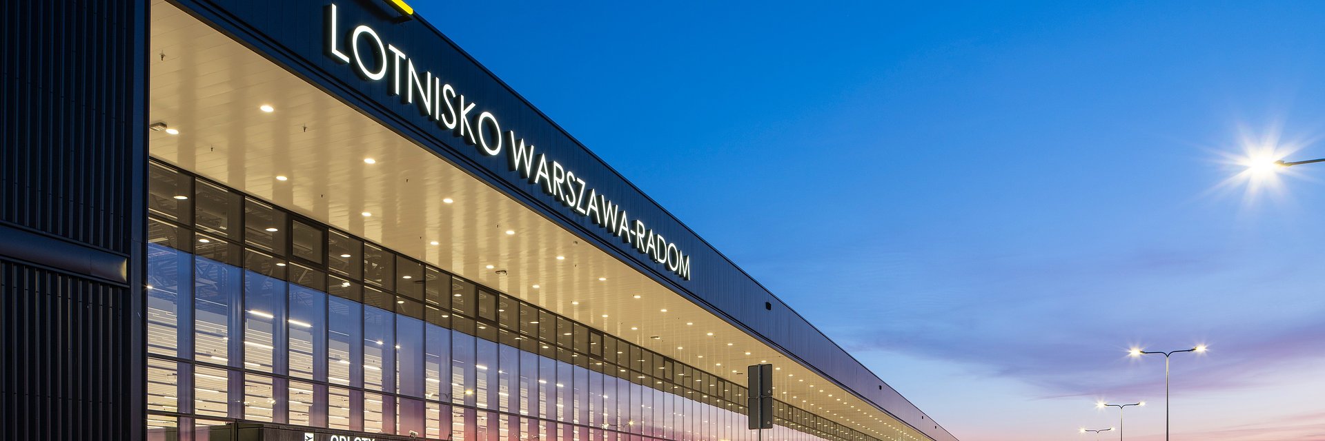 Lotnisko Warszawa-Radom: 2.541 pasażerów w kwietniu