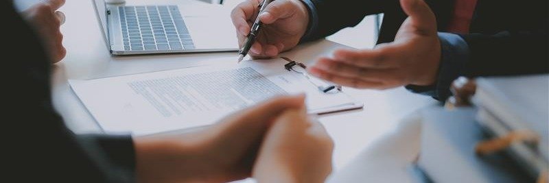 LUX MED Ubezpieczenia Towarzystwo Ubezpieczeń i Reasekuracji S.A. z licencją ubezpieczeniową