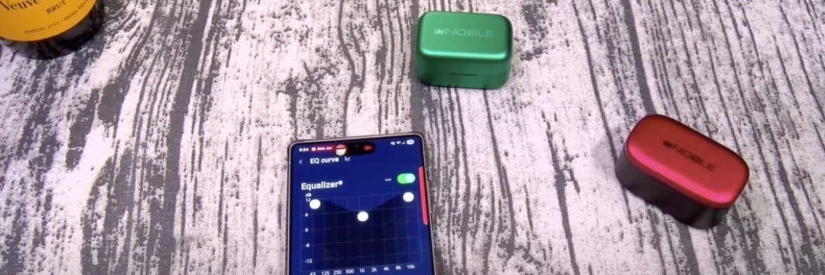 Flossy Carter - Top 10 Truly Wireless Earbuds of 2025