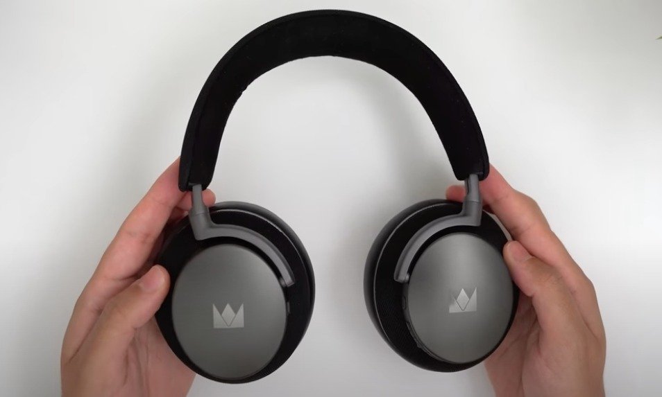 Inside Tech - Headphones Awards 2025 | Best Wireless Headphones You Can Buy! (In-Depth)
