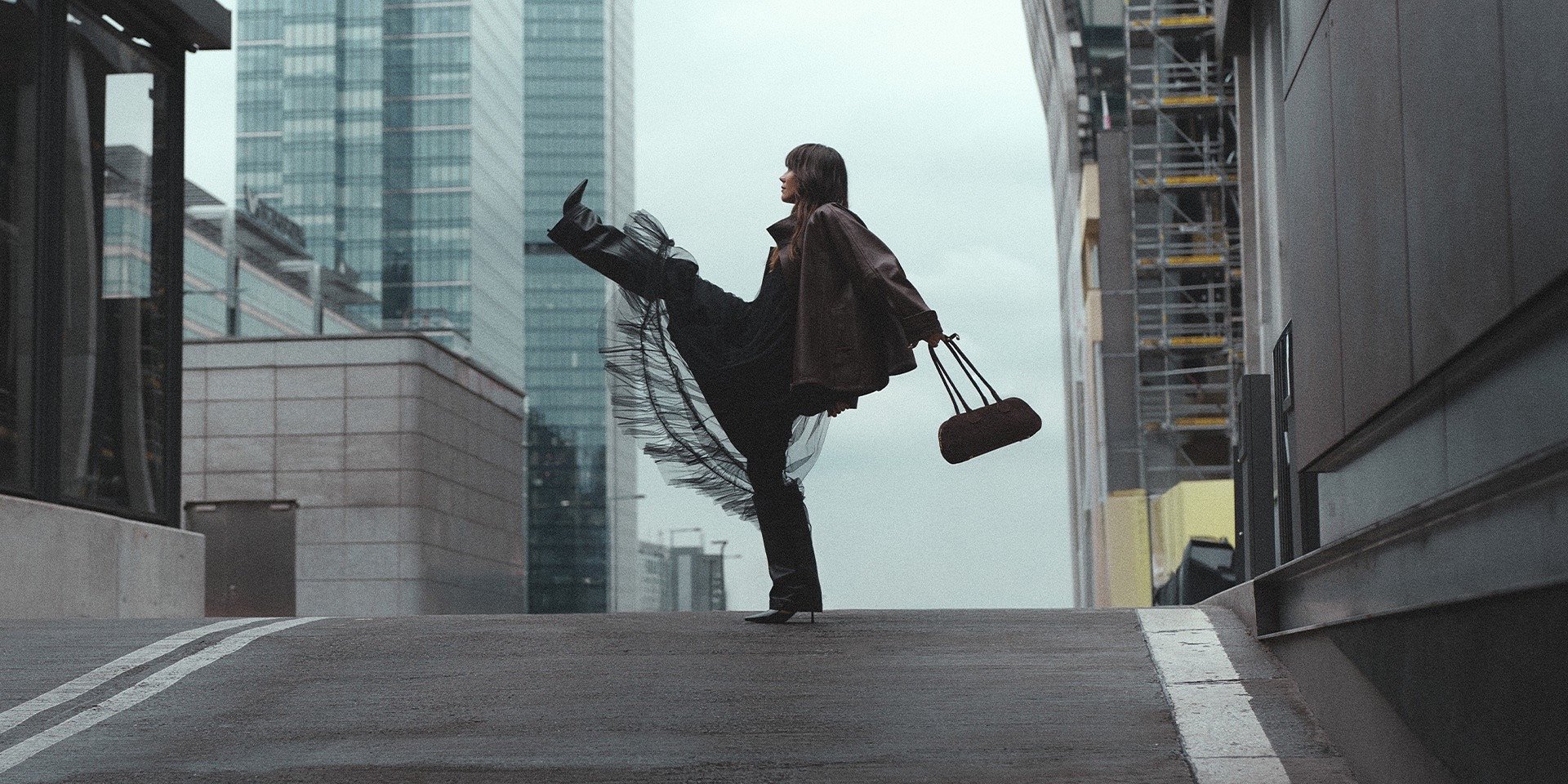 HER STAGE - manifest kobiecej autentyczności w najnowszej kolekcji Answear.LAB