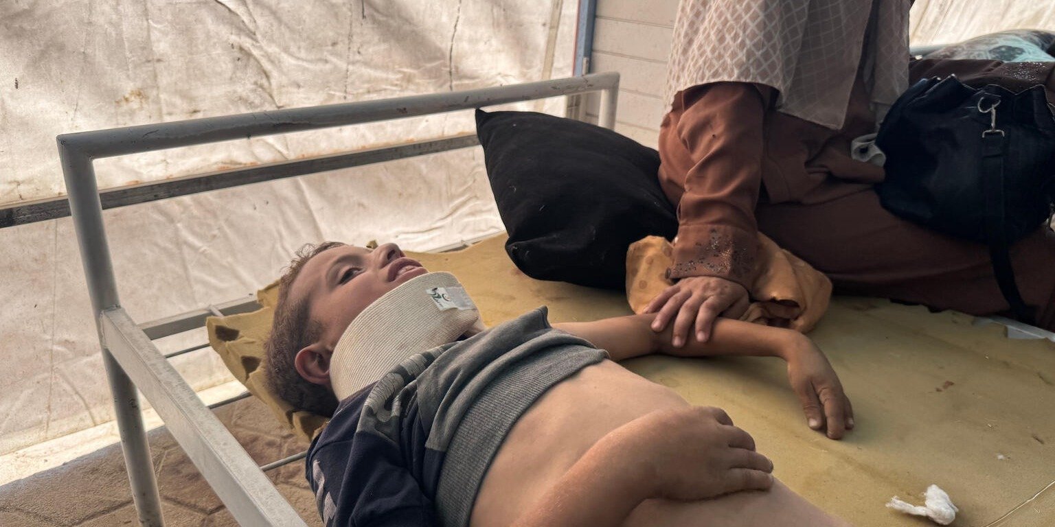 Śmiertelne zagrożenie dla ponad 450 tys. dzieci w mieście Gaza w związku ze wzrostem działań wojskowych