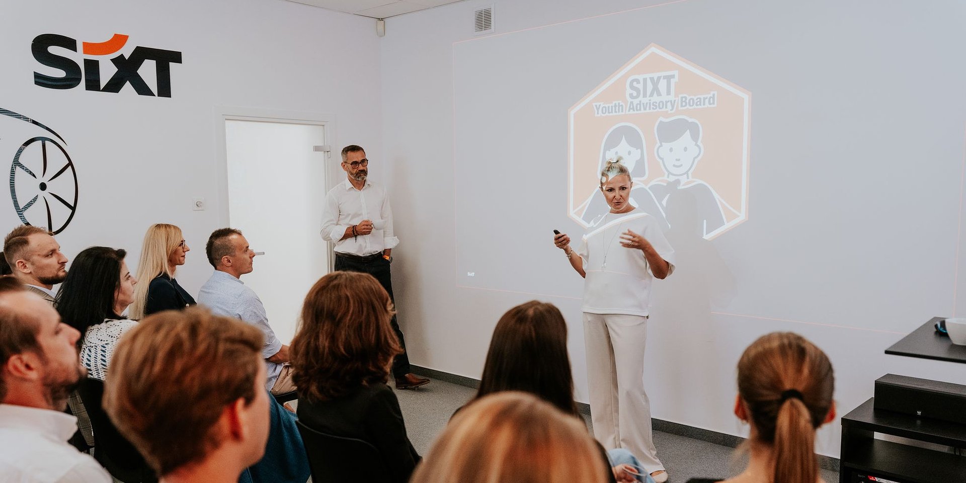„Zetki” zmieniają SIXT Polska – ruszył program SIXT Youth Advisory Board