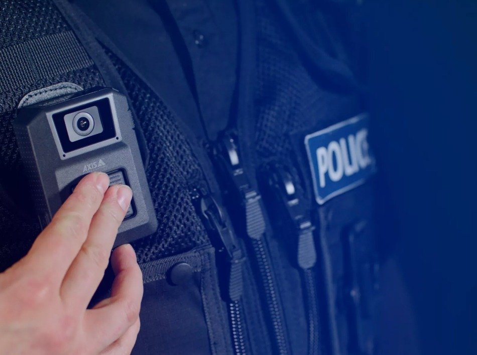 Axis oferece soluções avançadas para BodyWorn Cameras – com flexibilidade e fiabilidade incomparáveis
