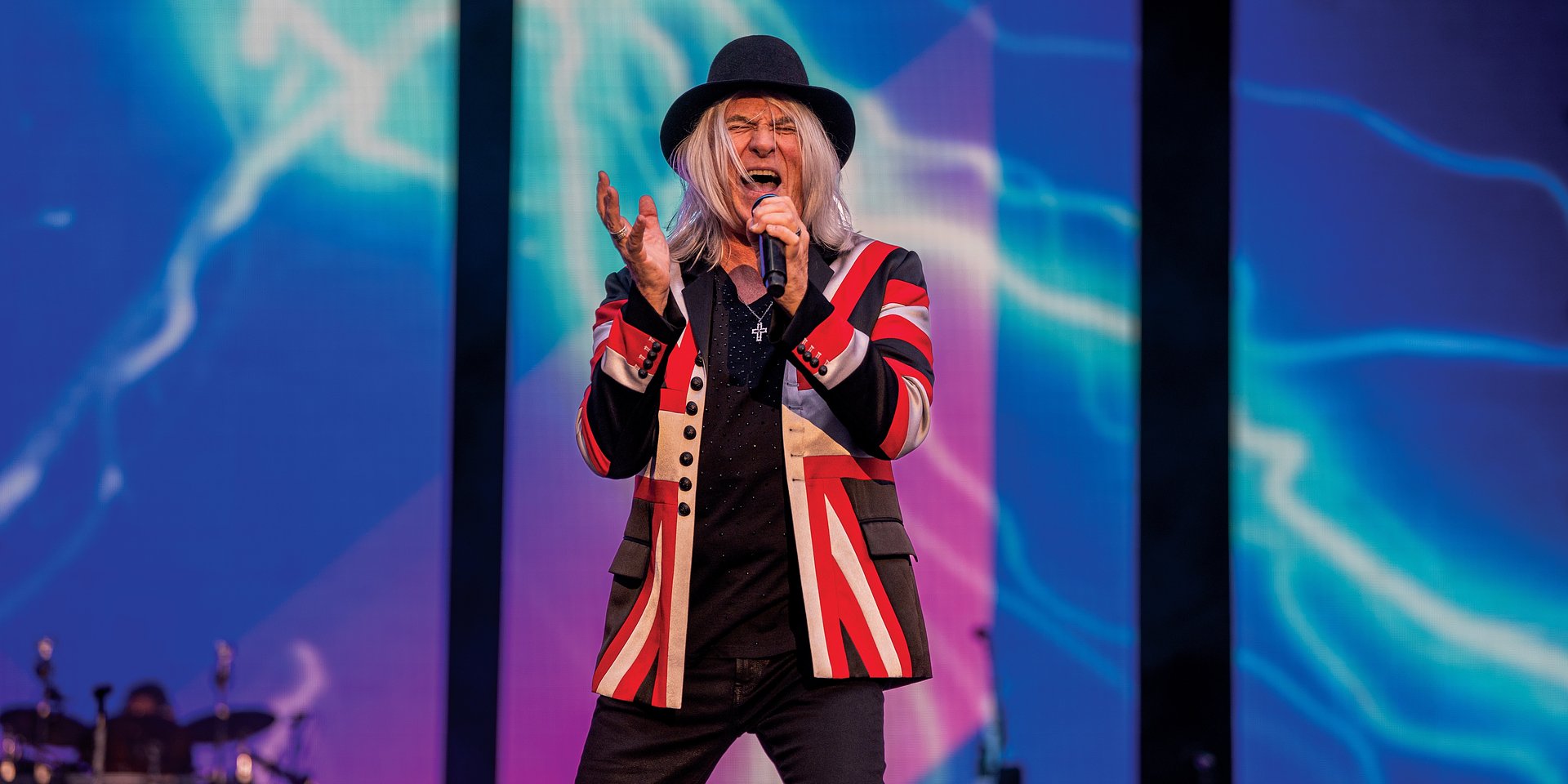 Def Leppard – „Diamond Star Heroes Live From Sheffield”