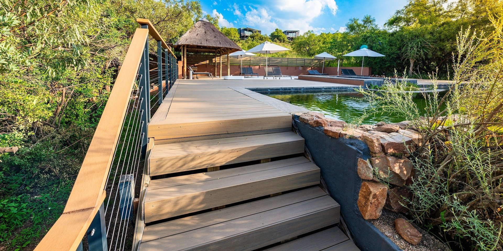 OUTDOOR LIVING SOLUTIONS THAT BRAVE THE ELEMENTS