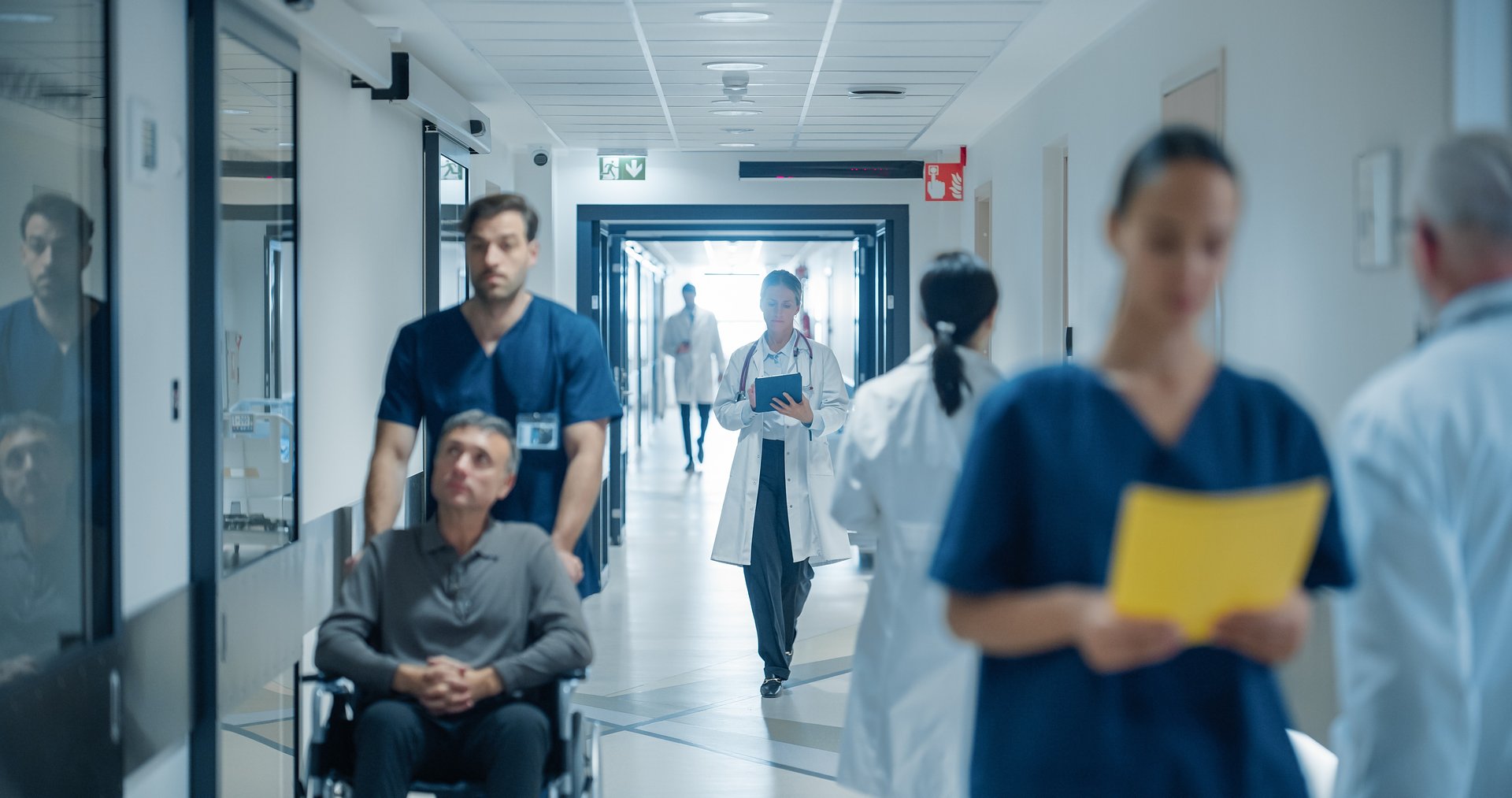 Zdrowie Polaków w czterech perspektywach. Chirurg onkolog, dietetyk kliniczny, psychoonkolog i fizjoterapeuta prognozują zmiany w opiece nad pacjentami w ciągu najbliższych 10 lat.