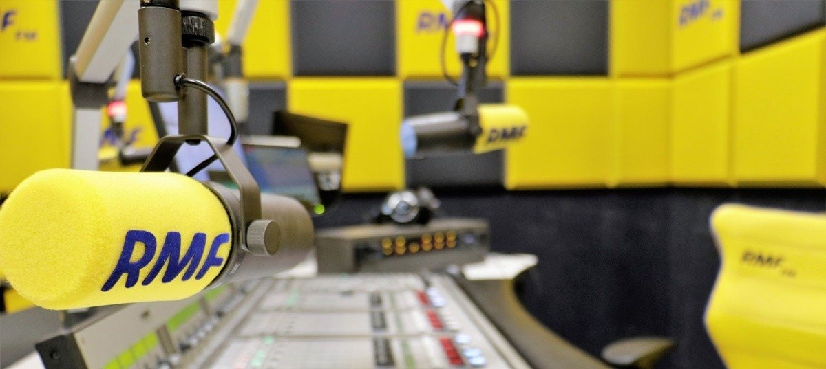 Mocna pozycja RMF FM, straty Radia ZET - najnowsze wyniki słuchalności