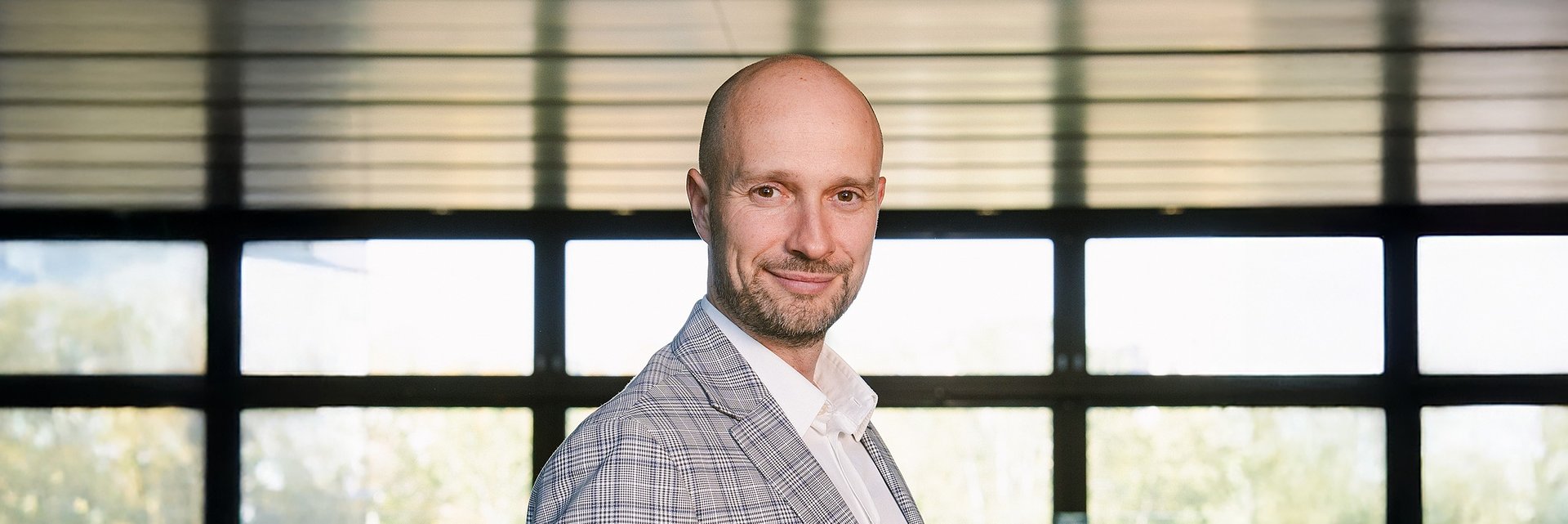Tomasz Gadziński dołączył do MediaPlus jako Business & AI Transformation Director