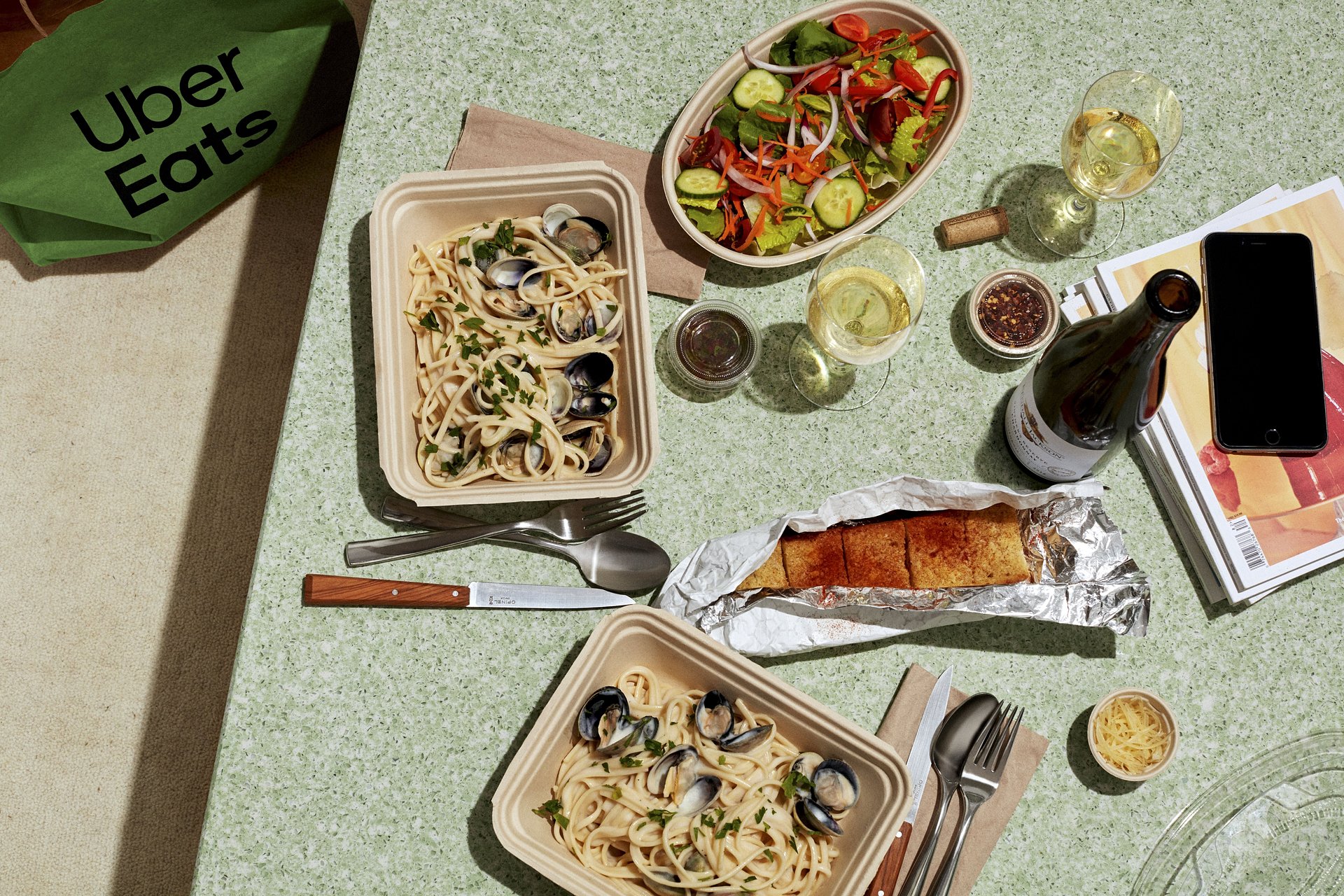 Uber Eats celebra a Pasta Week com 2x1 em massas e oferta de uma viagem a Roma