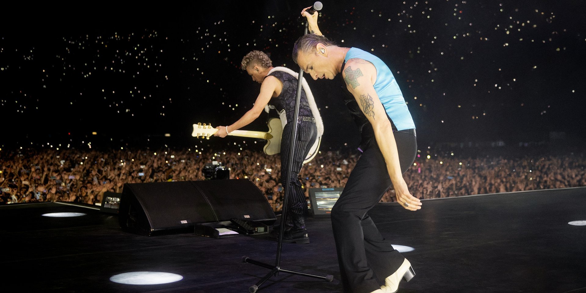 A Depeche Mode ikonikus fizikai kiadványok örömhírével és friss bónuszdallal ünnepli koncertfilmje premierjét