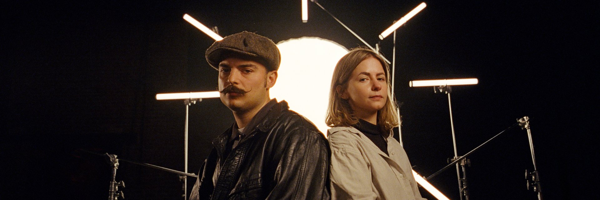 Wiktor Dyduła i Yana Couto w wyjątkowej wersji „Tam słońce, gdzie my”