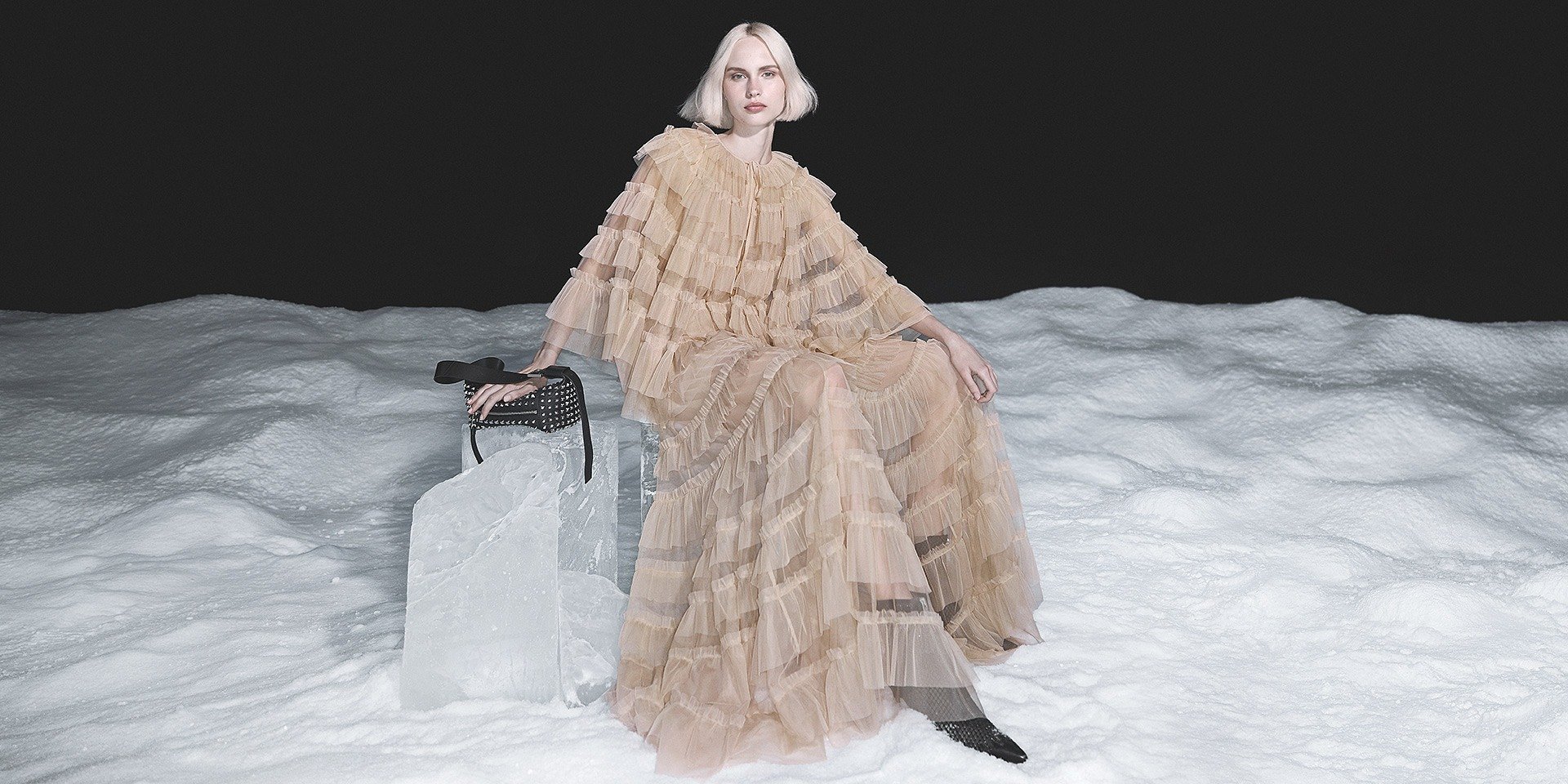 AllSaints prezentuje kolekcję Imagine Winter w Answear Concept Store