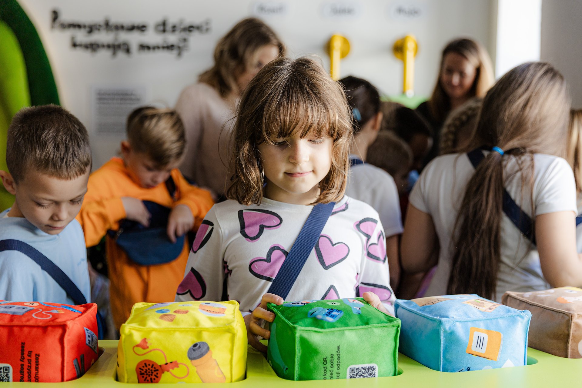 EkoCentrum Punkt Zwrotny w Łodzi przyciąga tłumy! Ponad 100 klas odwiedziło je w miesiąc od otwarcia