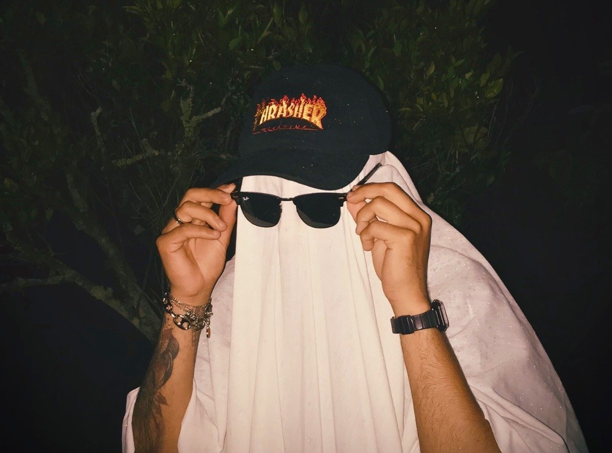 Strach ma wielkie oczy… zwłaszcza bez ubezpieczenia. Balcia w Halloween przypomina, że dom też może straszyć