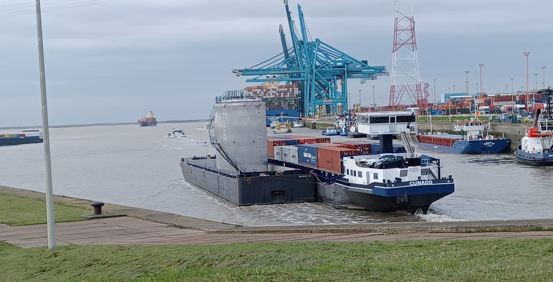 Belgium has doubled its spending on R&D in the chemical sector over the last decade, generating more than 100,000 direct jobs