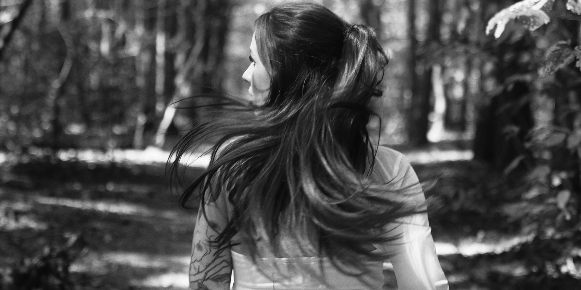 „Drzazga w sercu” - Pop o emocjach, które ranią, ale uczą iść dalej