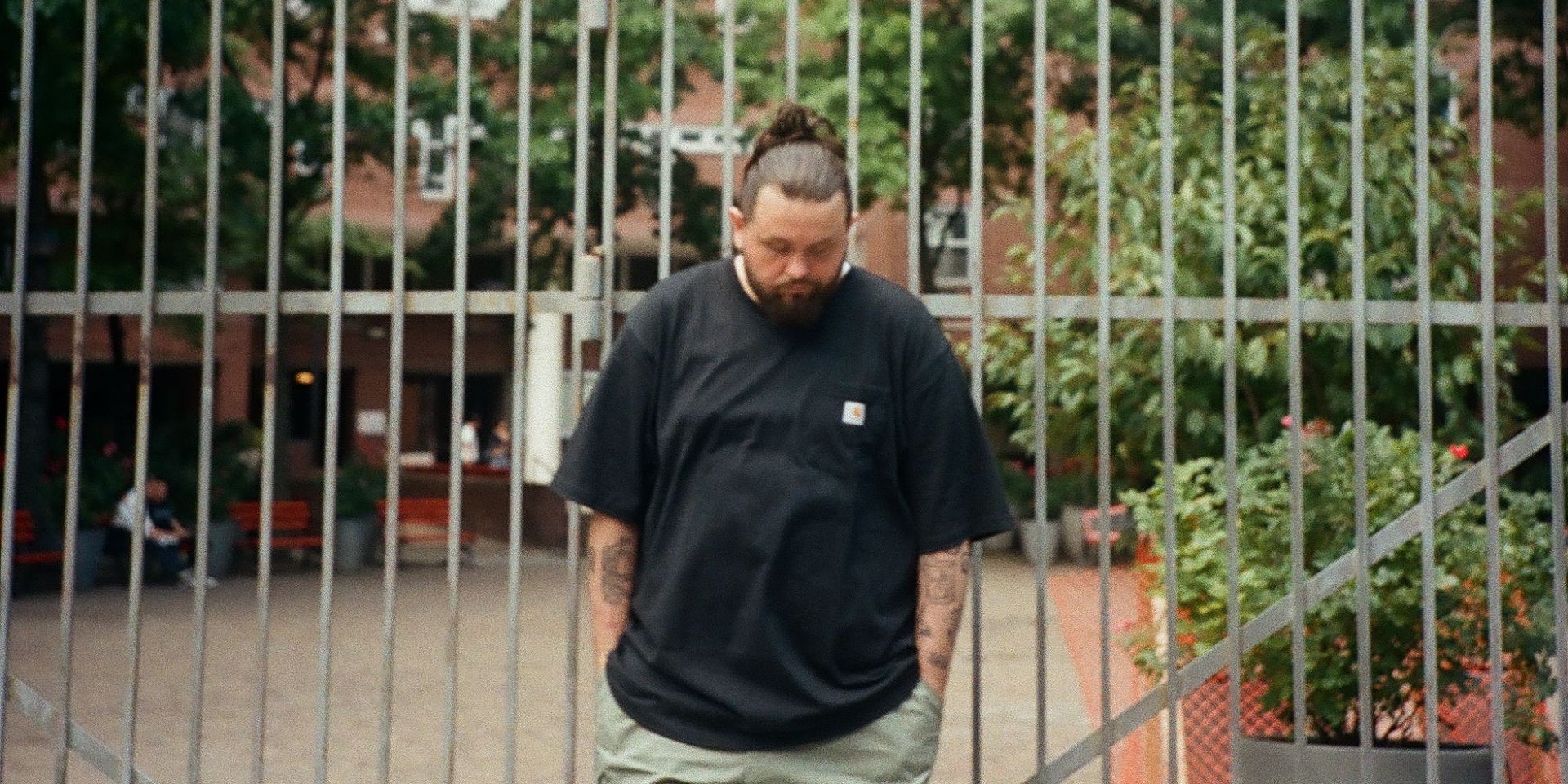 Gruby Mielzky z tracklistą “To się więcej nie powtórzy”