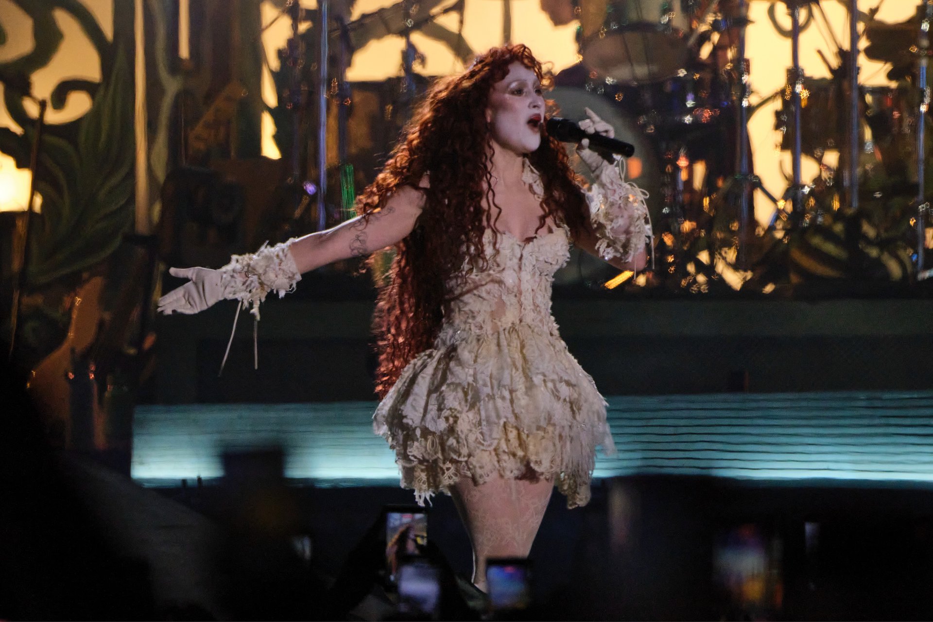 Chappell Roan enciende el segundo día del Corona Capital con una presentación electrizante