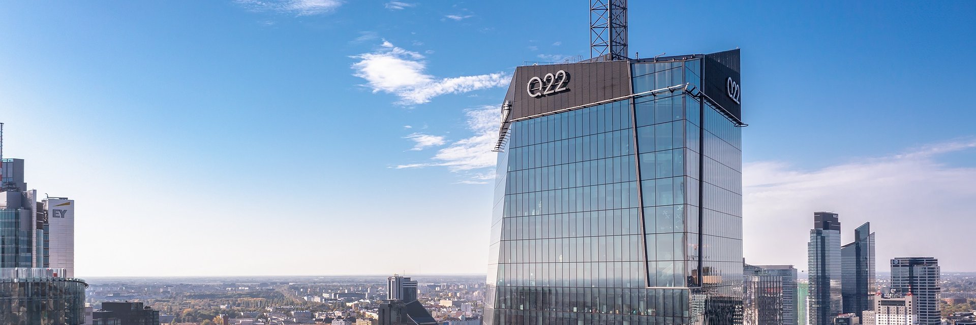 Q22 z certyfikatami WiredScore i SmartScore na poziomie Platinum - nowy standard inteligentnych budynków w Polsce