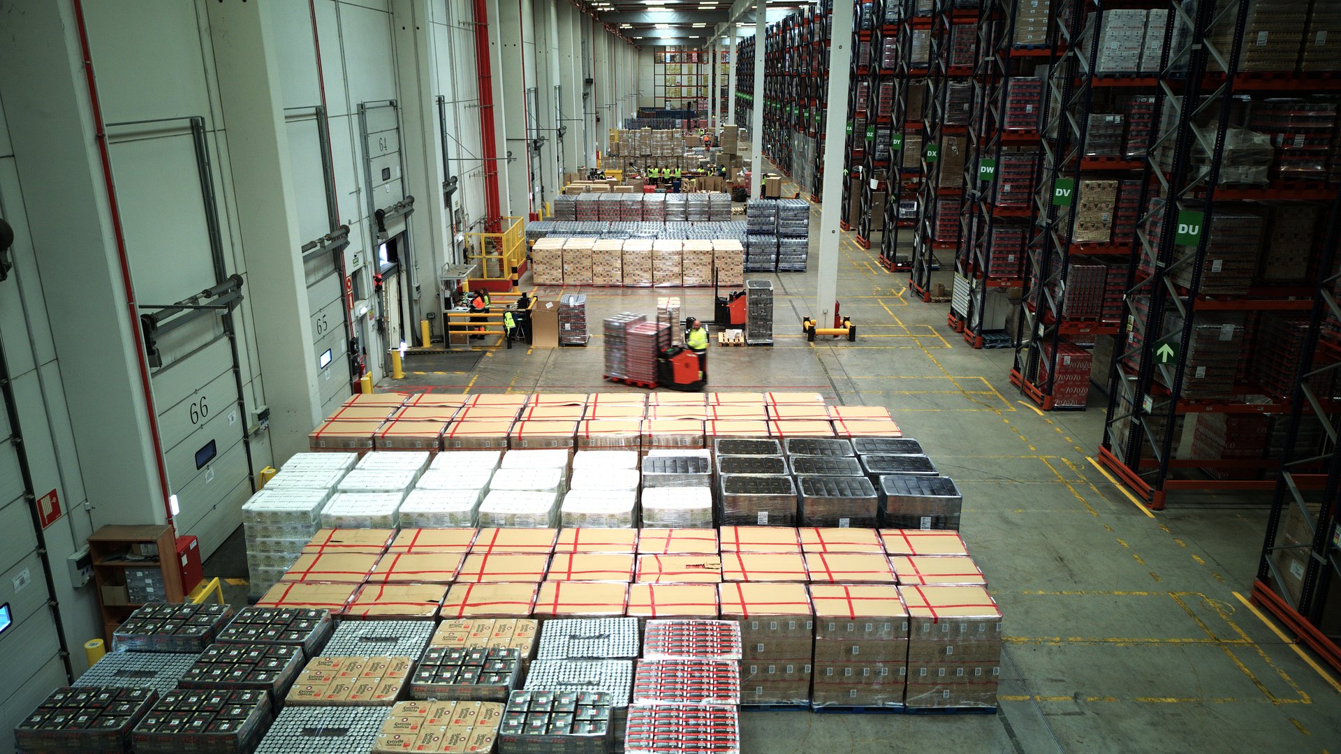 Luís Simões vai transportar mais de 229 mil toneladas e gerir 353 mil pedidos entre a Black Friday e o NatalLuís Simões vai transportar mais de 229 mil toneladas e gerir 353 mil pedidos entre a Black Friday e o Natal