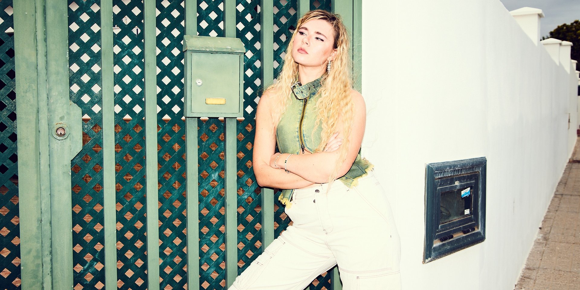 LIA MOSS: Nowy album „Kiss, Kiss, Kill Kill”. Hymn o kobiecej sile, wrażliwości i wolności