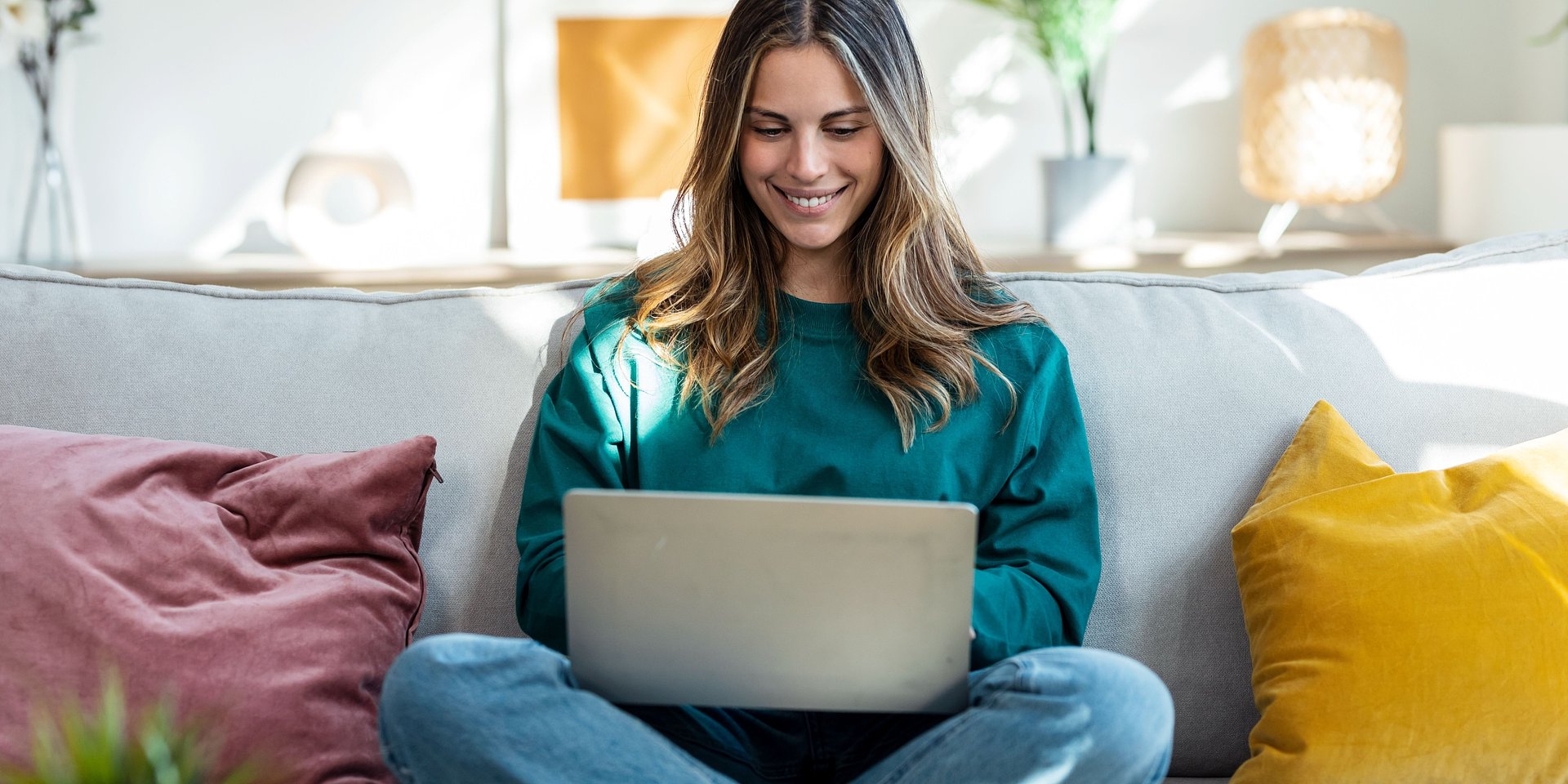 Useme wprowadza alternatywę dla JDG: ubezpieczenie i benefity dla freelancerów bez firmy