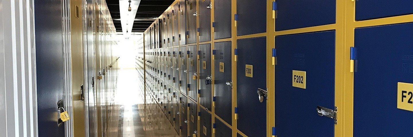 Polacy coraz chętniej korzystają z magazynów samoobsługowych