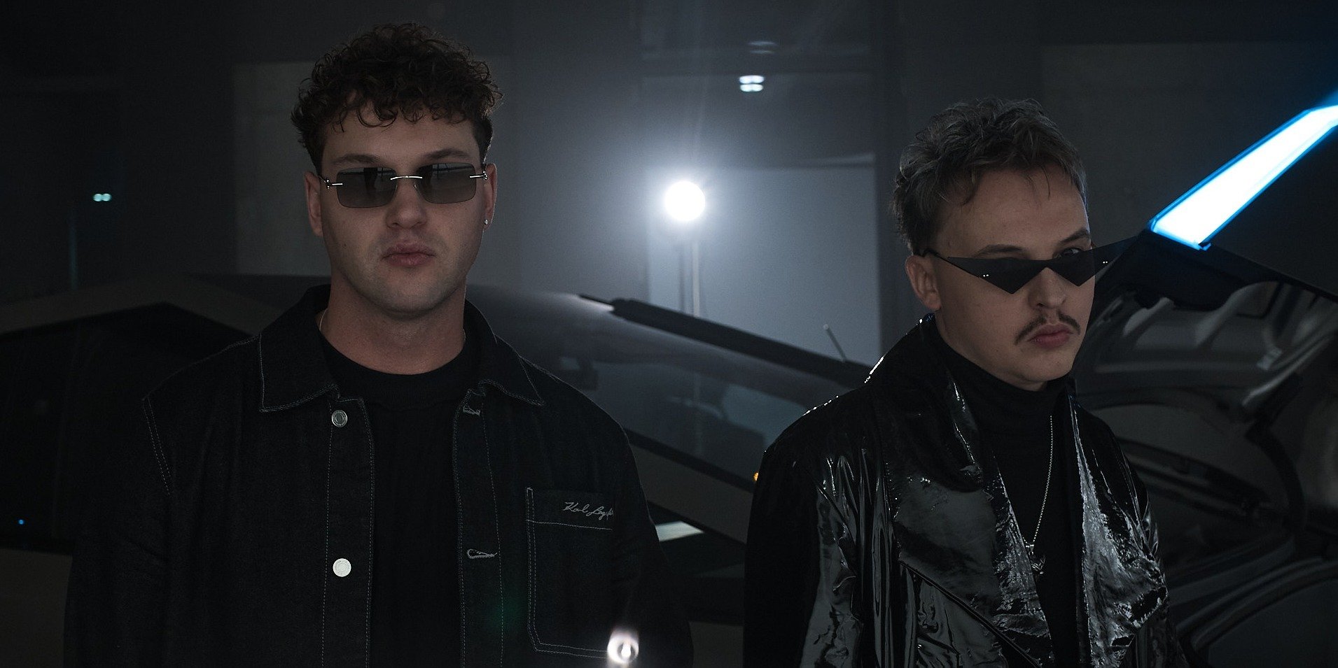 Wiatr i WacToja z futurystycznym singlem „CyberPink” - neonowy vibe, emocje i miejskie brzmienie