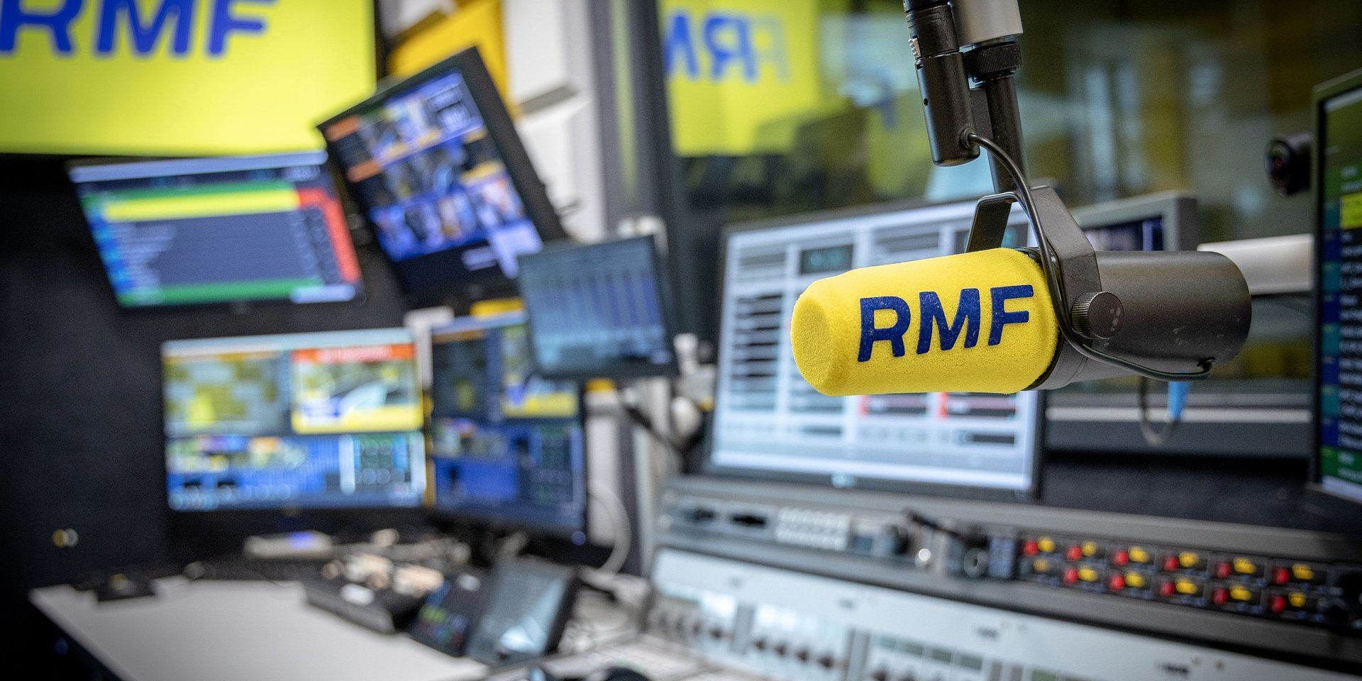 Grudzień z Grupą RMF: magia świąt z RMF FM, RMF Classic i RMF MAXX