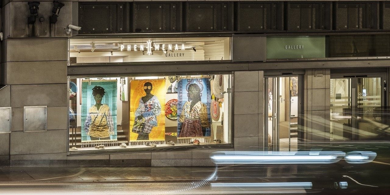 Galeria, która buduje mosty — Omenaa Mensah otwiera Phenomenaa Gallery