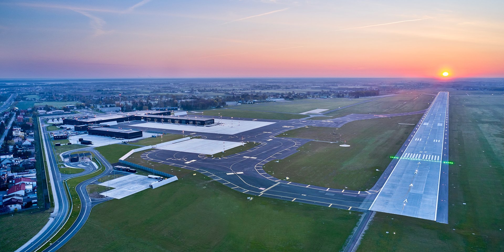 Lotnisko Warszawa-Radom: wyniki pasażerskie listopada