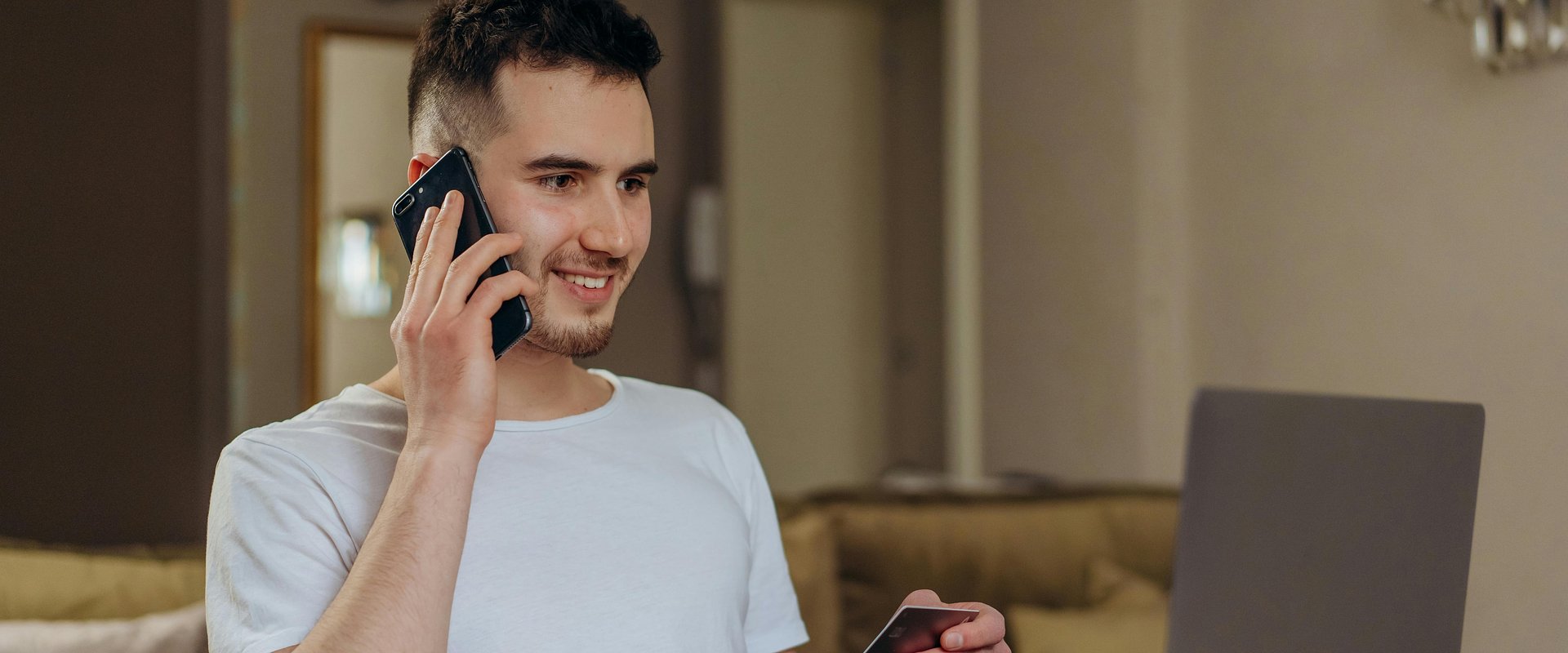 Banki wdrażają agentów AI. Czas na nowe kompetencje i stanowiska [raport]