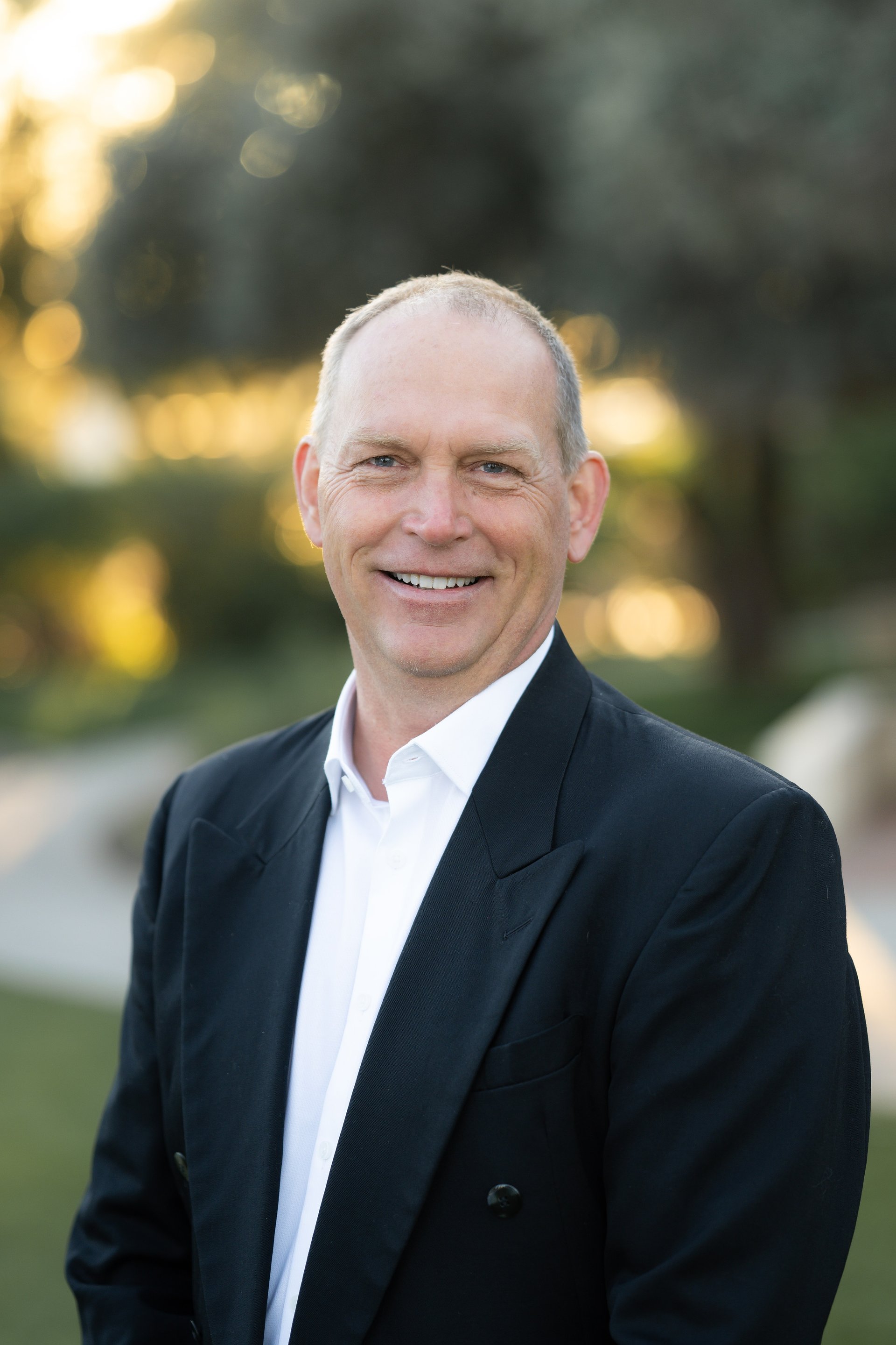 Robert Dushek Associates with the West Valley Office of Coldwell Banker Realty