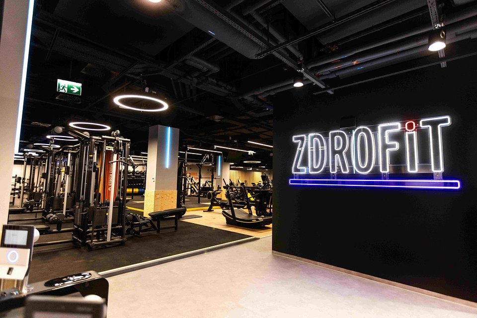 Total Fitness has become Zdrofit. Current members will gain access to an additional 130 clubs across Poland.