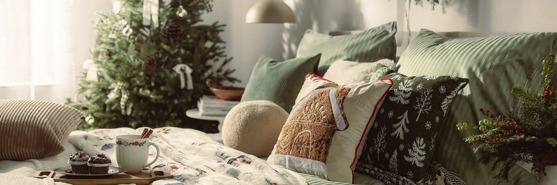 4 świąteczne trendy 2025, które wniosą do Twojego domu radosny nastrój