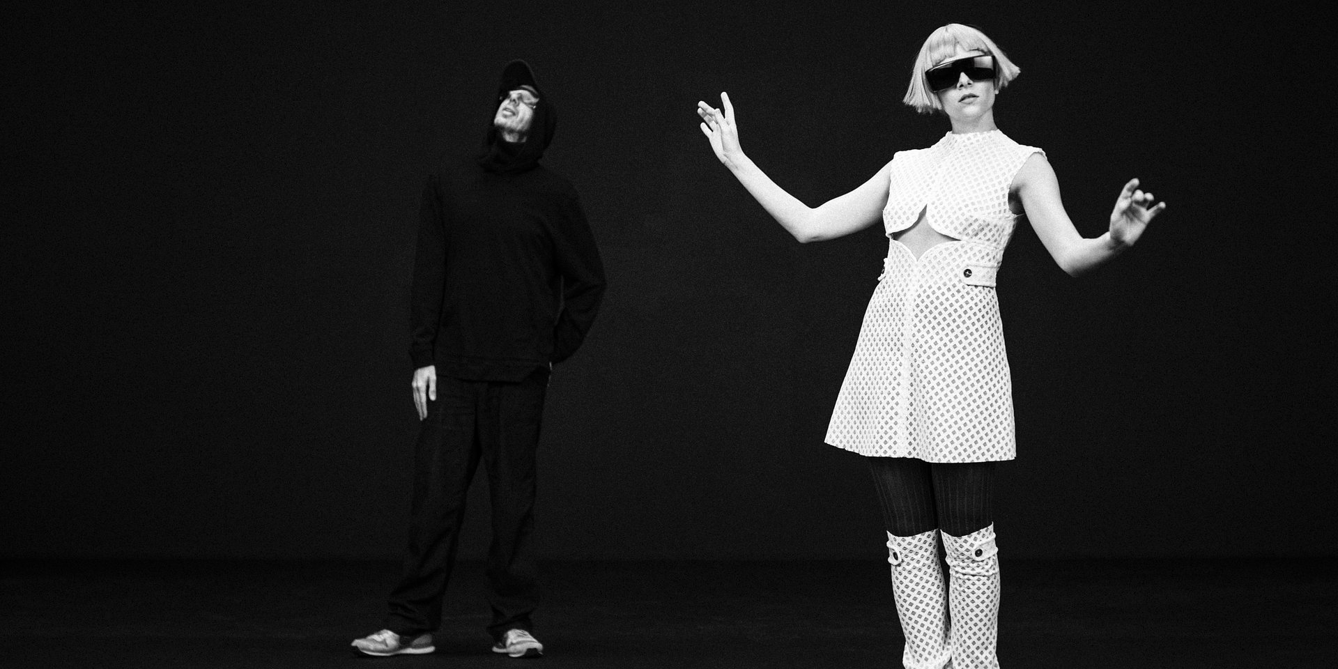 Tom Rowlands z The Chemical Brothers i AURORA łączą siły w projekcie TOMORA