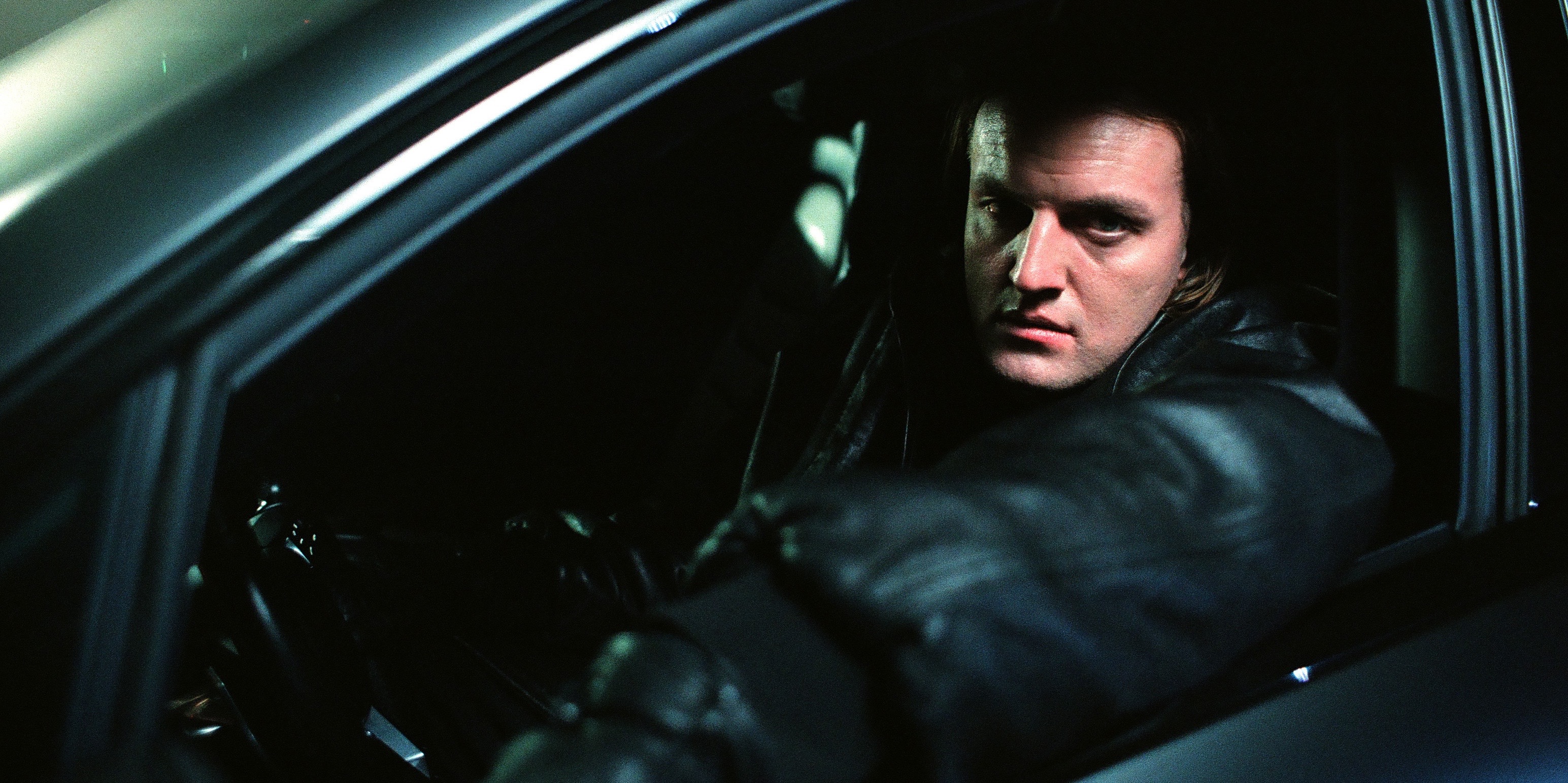 „Stabilny Grunt” – Guzior wraca po długiej przerwie z singlem, który stawia prawdę ponad pozory