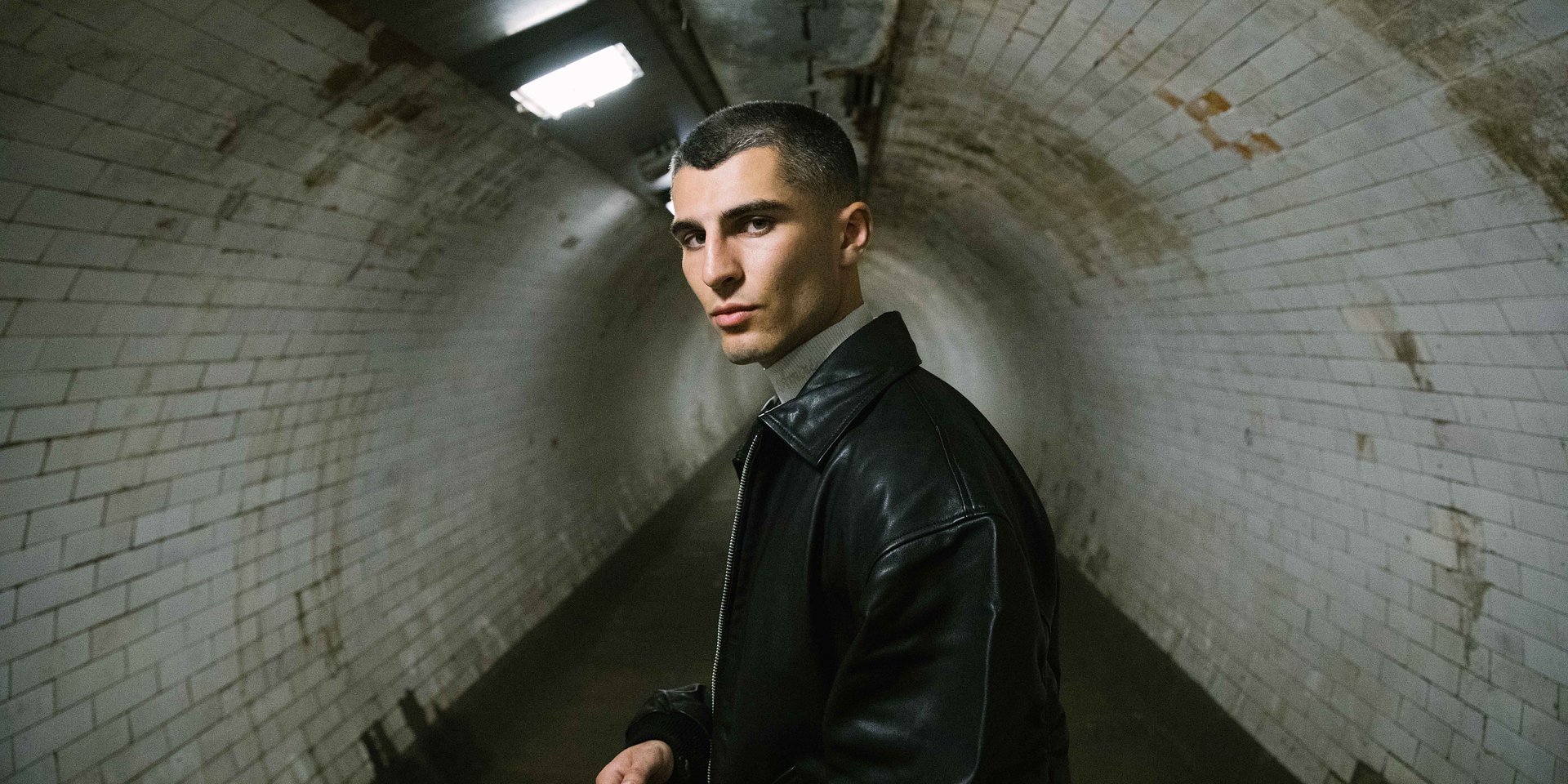 Charlie Jeer debiutuje wyczekiwaną EP-ką „Everything Is Temporary”