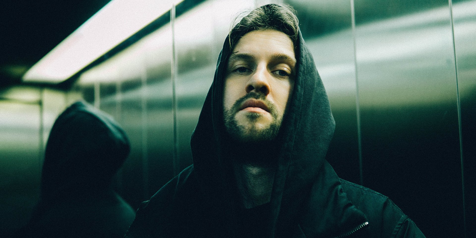 INDEB – „APATIA”. Introspekcyjna podróż w głąb emocji