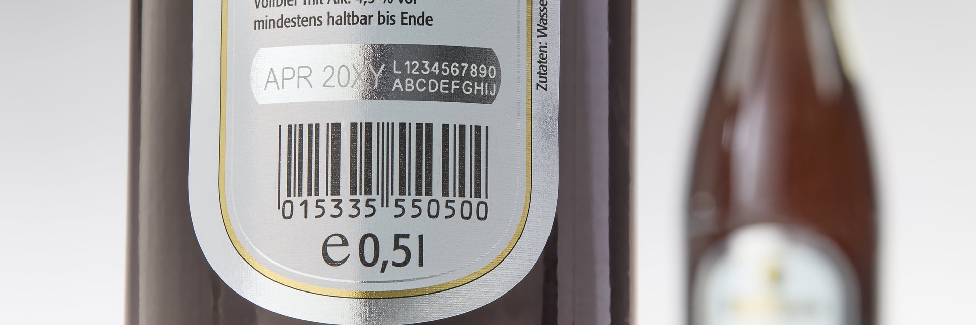 Domino lanceert Dx1060i 100W CO2-lasercodeersysteem voor drankenproductie op hoge snelheid