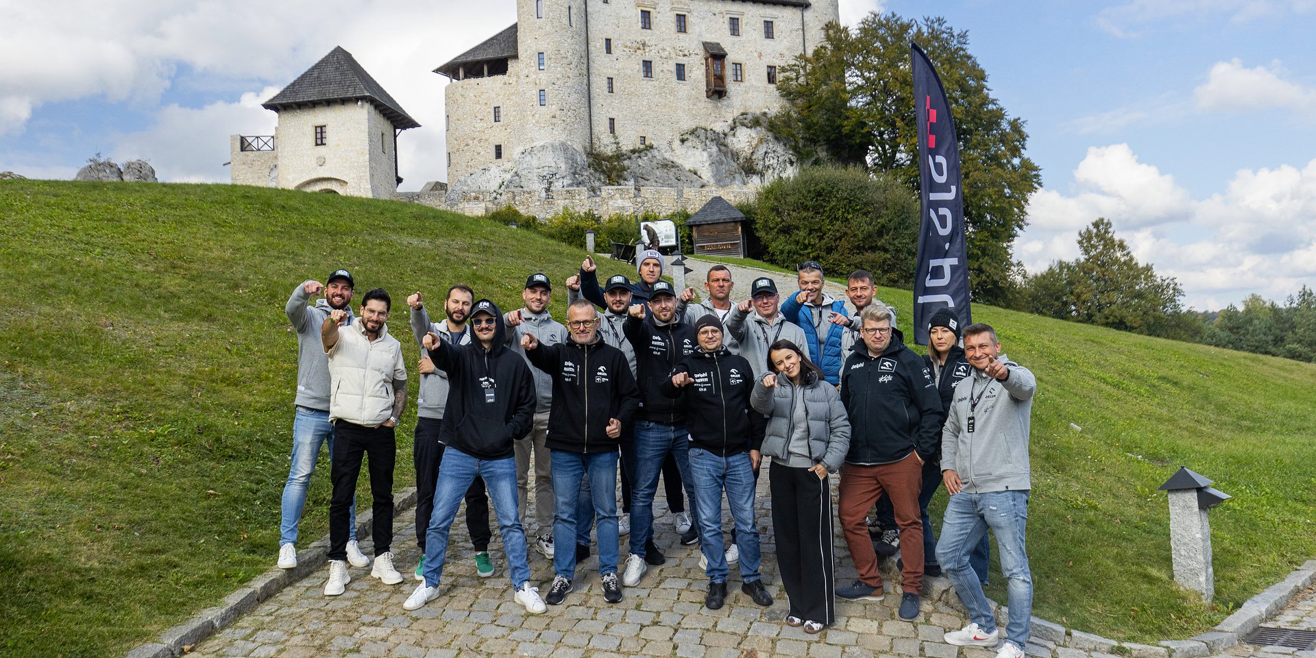 Dekada wyścigowych emocji – Delphi świętuje 10 lat Blue Grand Prix