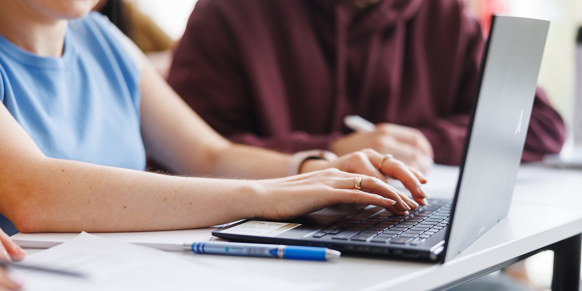 Ekspertka: Koniec anonimowości i wzrost kosztów. Wyrok TSUE zmusza marketerów do weryfikacji treści i zwiększa koszty operacyjne