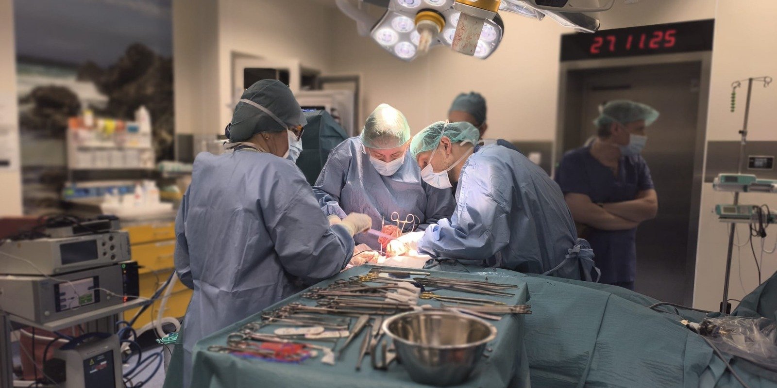 IMiD: Pierwsza taka operacja w Polsce. Przełom w rekonstrukcji klatki piersiowej u dziecka