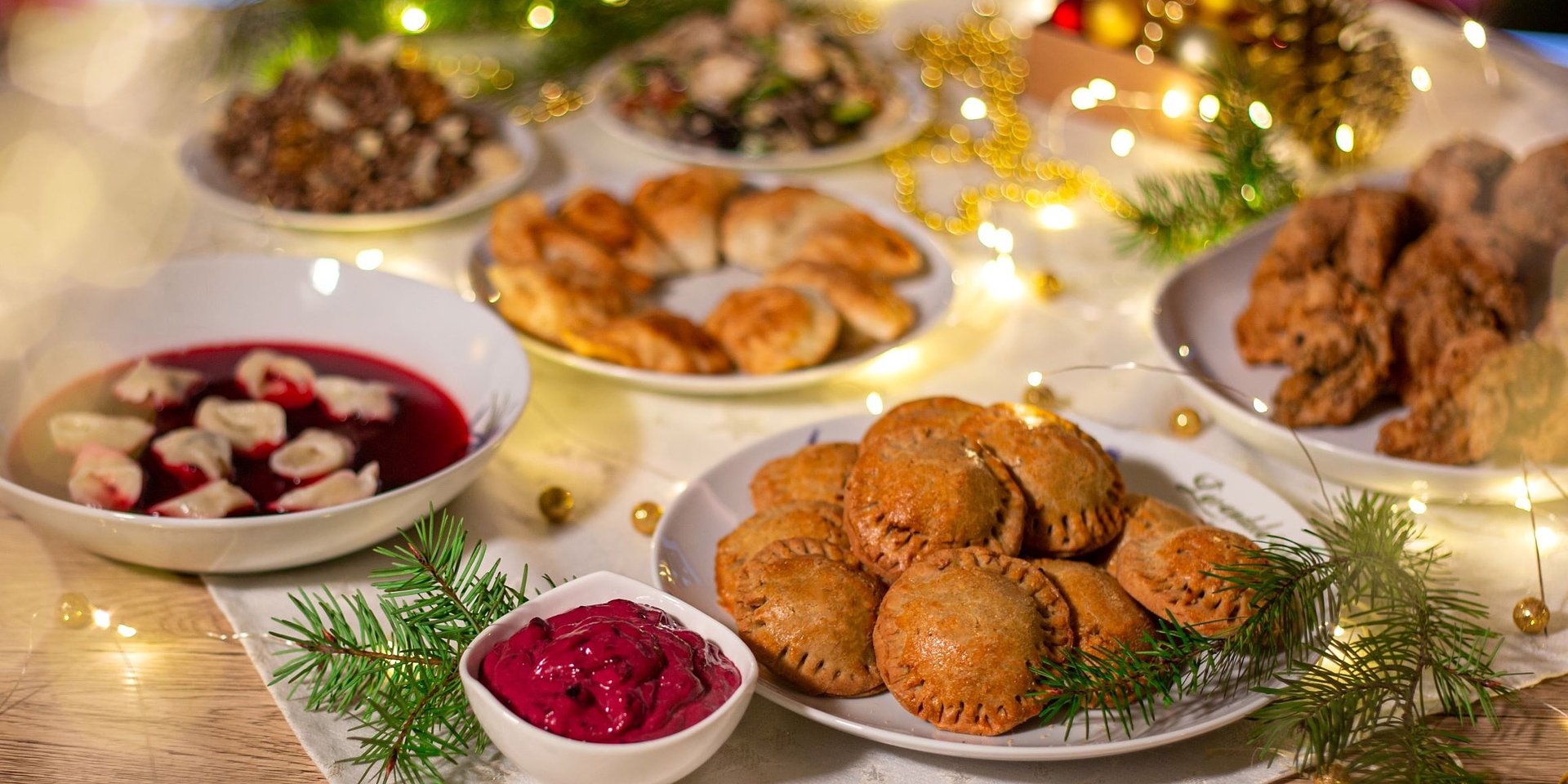 Co pomaga po przejedzeniu w Święta? Dwa skuteczne sposoby na uczucie ciężkości i zgagę